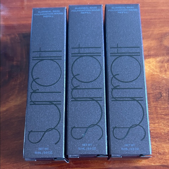 Surratt Other - Surratt Surreal Skin Foundation Wand Refill - Black